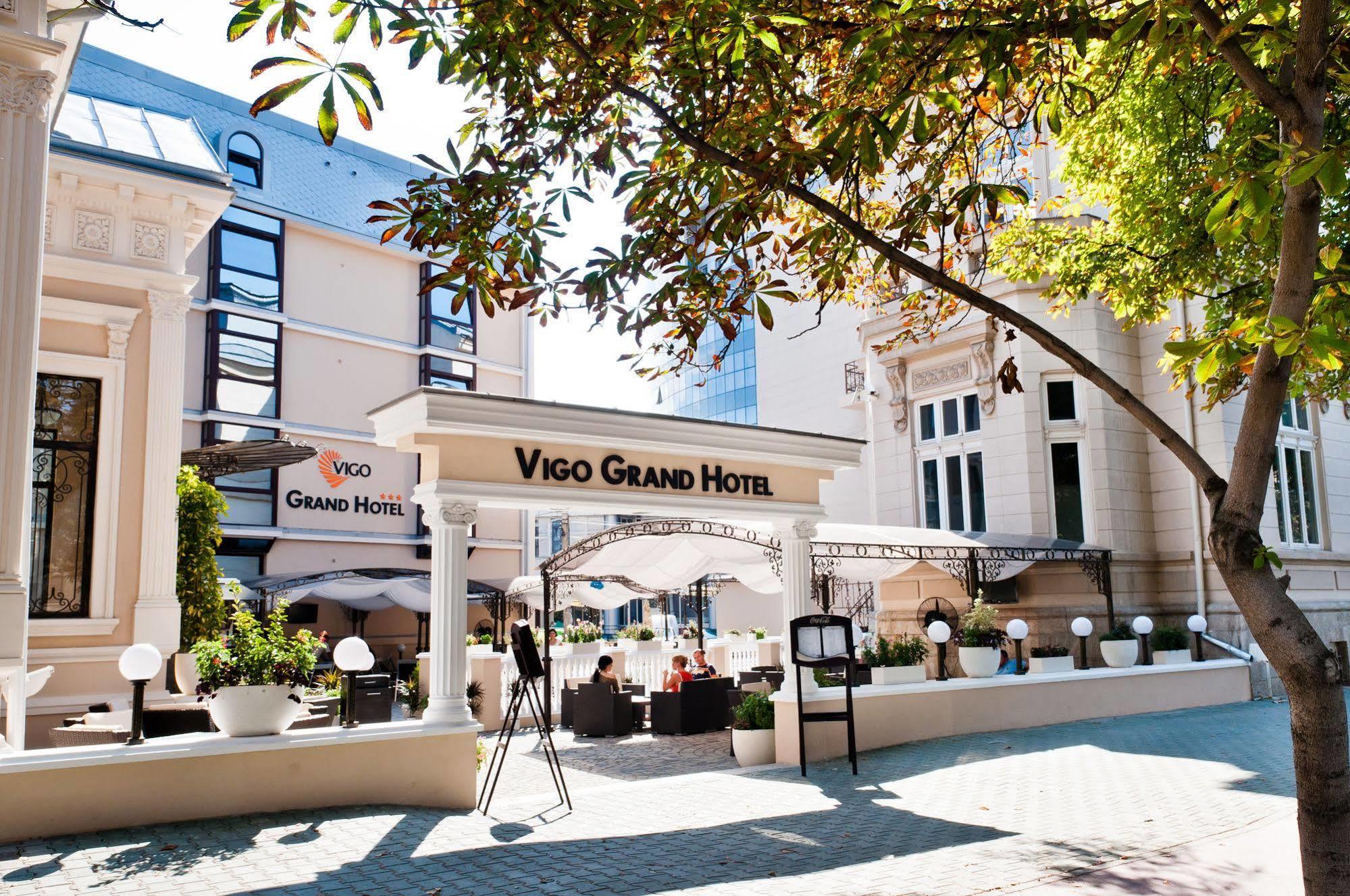 Vigo Grand Hotel Ploieşti Exterior foto